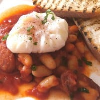 Poached Egg with Baked Beans