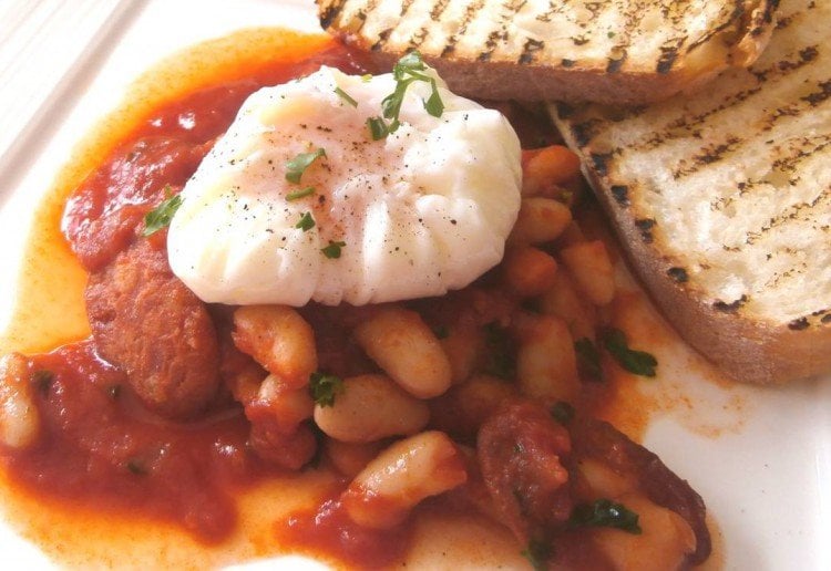 Poached Egg with Baked Beans