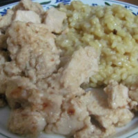 Aromatic rice and satay chicken