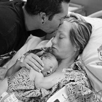 Parents share heartbreaking photos of their stillborn baby girl