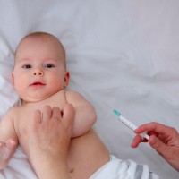 Anti-vaxx families will be penalised each fortnight