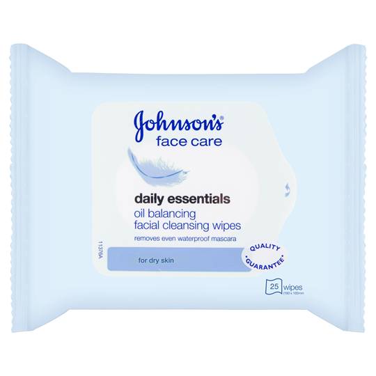 Johnson's Daily Essentials Facial Wipes Dry Skin