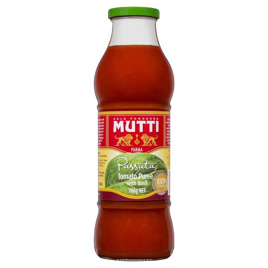 Mutti Passata With Basil