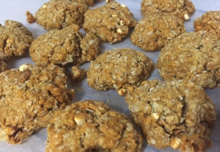 ANZAC Biscuits With A Twist