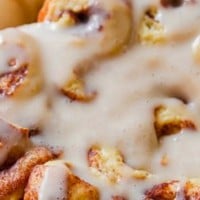 How to make cinnamon scrolls in your slow cooker