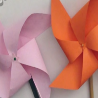 How to make a paper pinwheel