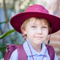 WARNING after Kinder student almost hangs himself with school hat