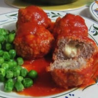 Meatballs with mozzarella