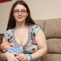 Mum gives birth in her SLEEP. Seriously!