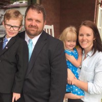 Pregnant mum loses husband and two children in horrible accident