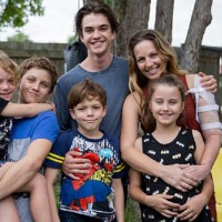 Brave children win award for saving their mother's life after shooting