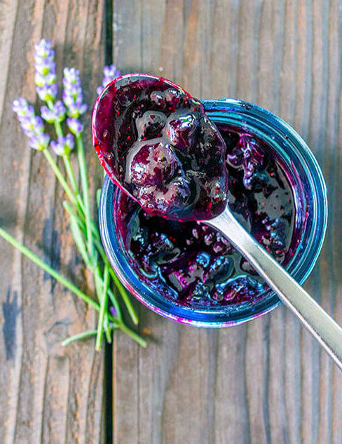 lavender-blueberry-jam-850x635