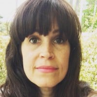 Mum goes on rant about smelly dirty nappies in public