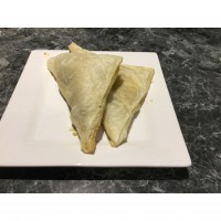 Chicken and mushroom triangles with coleslaw