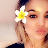 Khloe Kardashian Shares Her Late Night Feeding Trick