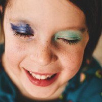 How an Eye Makeup Made Three Children Seriously Ill