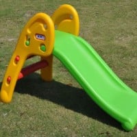 This is Why You Need to be Careful Where You Place the Kids Backyard Play Equipment