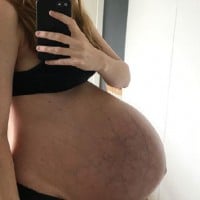 Why This Mum's Baby Bump Photo Went Viral