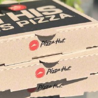 Pizza Hut Giving Away THOUSANDS of Free Pizzas