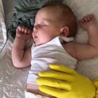 Mum's Clever Trick to Get Bub to Sleep Goes Viral