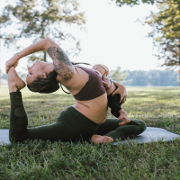 This Mum Does Yoga And Breastfeeds At The Same Time