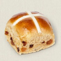 Woolworths Release Two New Hot Cross Bun Flavours