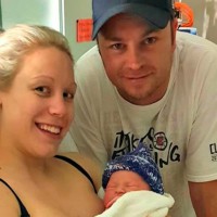 Mystery Man Offers Reward for Return of Stolen Mobile Phone