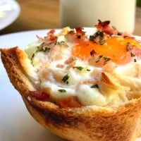 Egg and Bacon Toasty Tarts