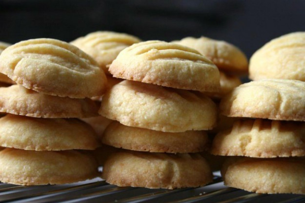 Stacks of freshly baked Custard Biscuits