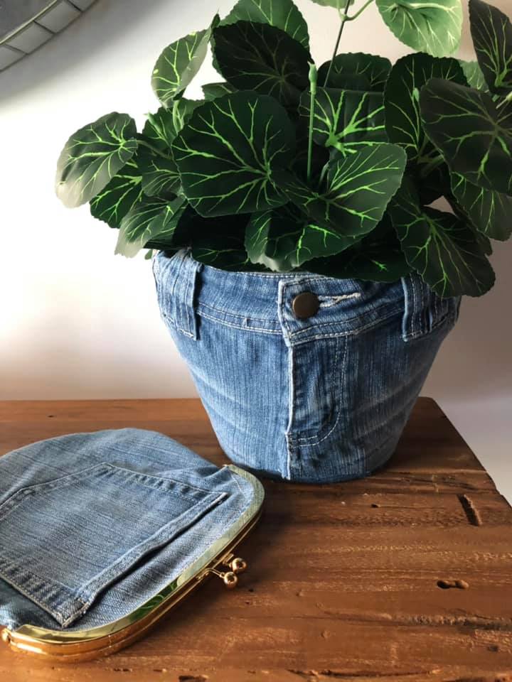 Wacky Cute Chicken Pot Holders - Upcycling with Old Jeans