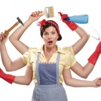 Stay-At-Home-Mums Should Be Paid A Massive Salary To Care For Their Kids