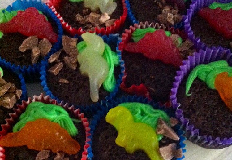 dinosaurs cupcakes