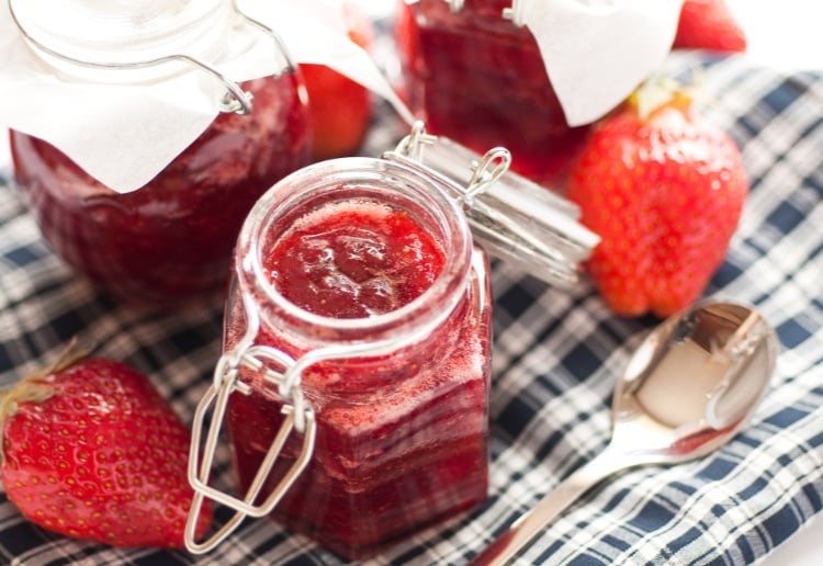 Microwave Strawberry Jam Recipe - Real Recipes from Mums