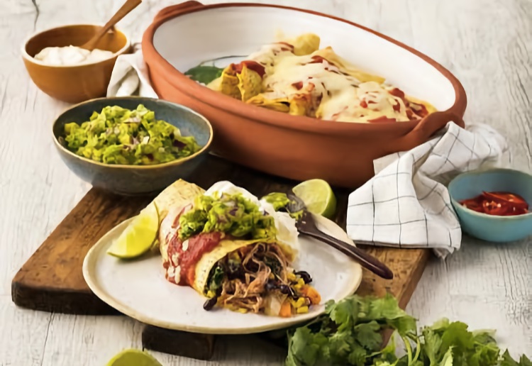 Slow Cooker Tex-Mex Pulled Pork Enchiladas