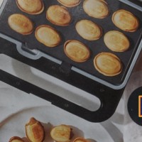 Shove Over Pie Maker! Aldi's 4-In-1 Multi Snack Maker Is The New Must-Have!