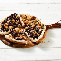 We Tried Ben & Jerry's New Cookie Dough Ice-Cream Pizza And We're Obsessed!