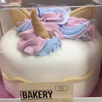 This Has To Be The Most Hilarious Unicorn Cake Fail