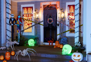 5 Steps To Haunting Your House This Halloween - Mouths of Mums