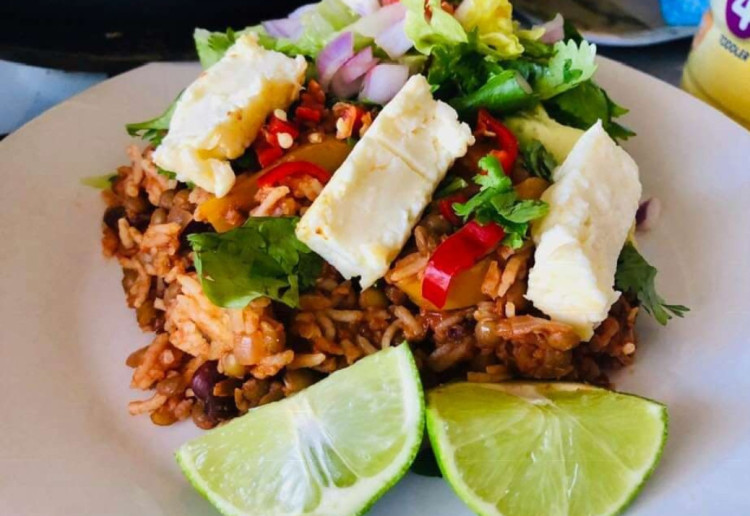 Mexican Haloumi Salad
