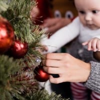 Mum Says That A Real Christmas Tree Means You're Rich