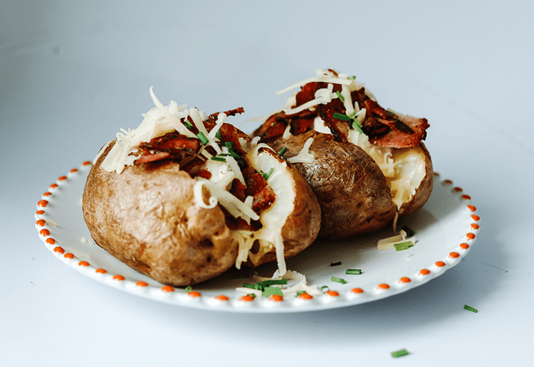 Easy-Air-Fryer-Baked-Potatoes-with-cheese-and-bacon
