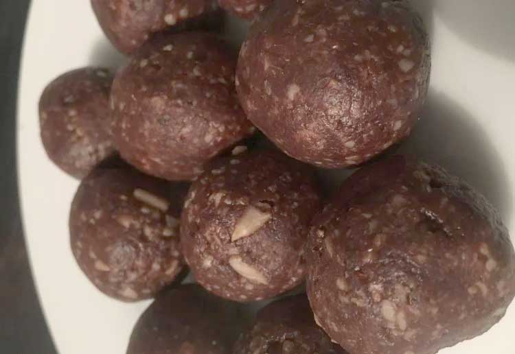 Dairy and Nut Free Chocolate Bliss Balls