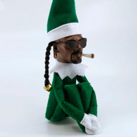 Move Over Elf On The Shelf, Now There's Snoop On A Stoop