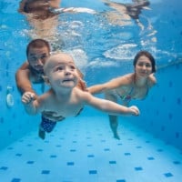 When Is The Right Time For Children To Learn To Swim?