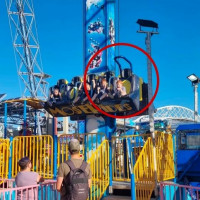 Sydney Royal Easter Show Ride Shut Down After Photo Shows 'Unrestrained' Boy