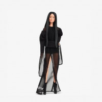 Barbie Releases Vera Wang Tribute Doll