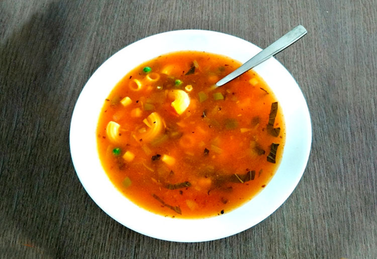 Macaroni-and-vegetable-soup