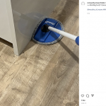 Mop folding against walls for the Oates Spin & Clean Spin Mop & Bucket Set review