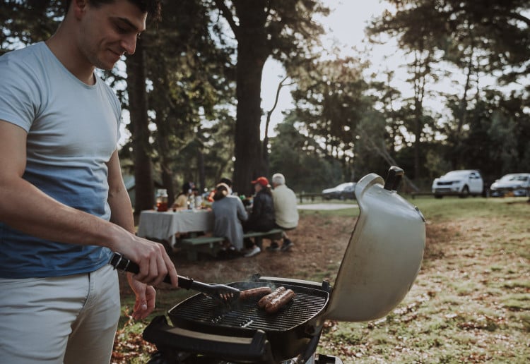 Grilling On The Go – How To Make The Most Of Your BBQ Experience On Holidays