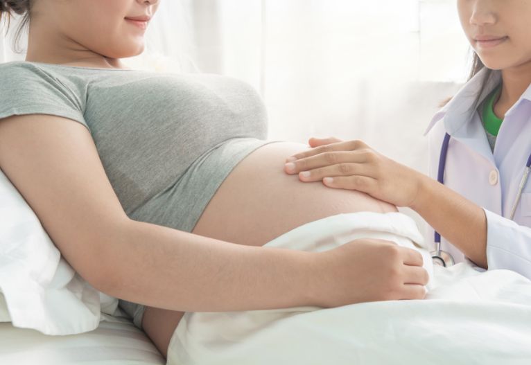 5 Easy Ways To Support Your Health During Pregnancy
